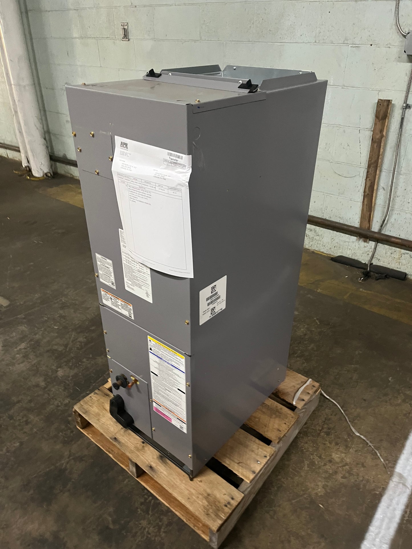 Heil 1.5 Ton Multi Position Single Stage Air Handler (FJMA4X18L0AB)