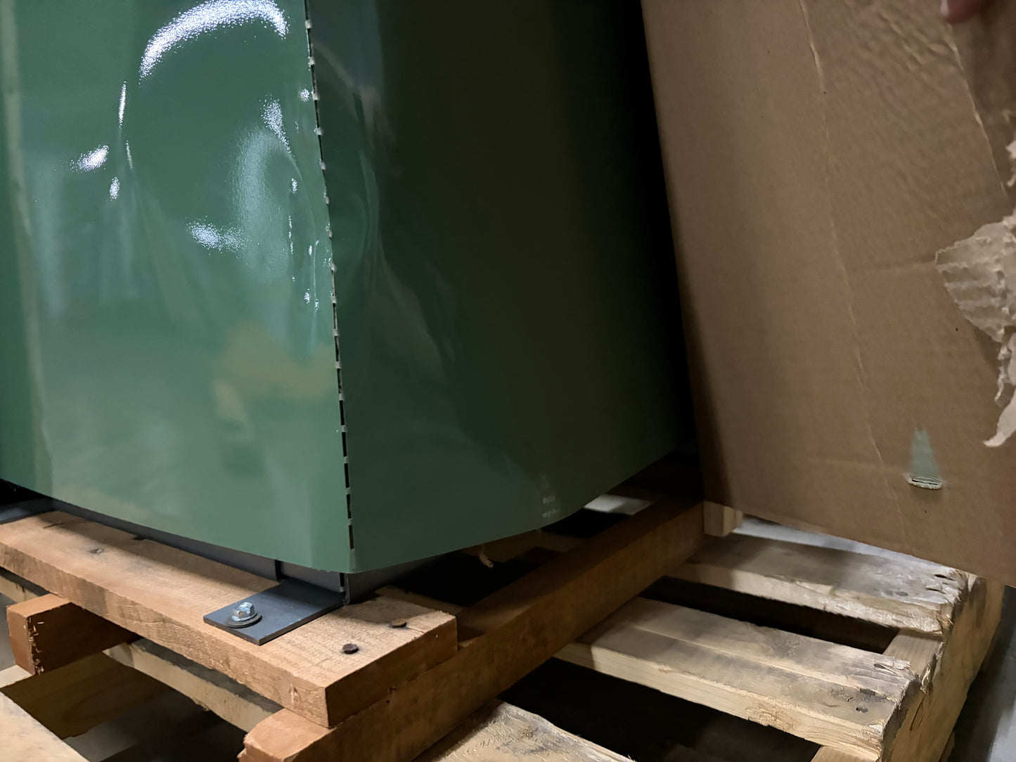 New Yorker 110K BTU Oil Boiler (AP-110U-T)
