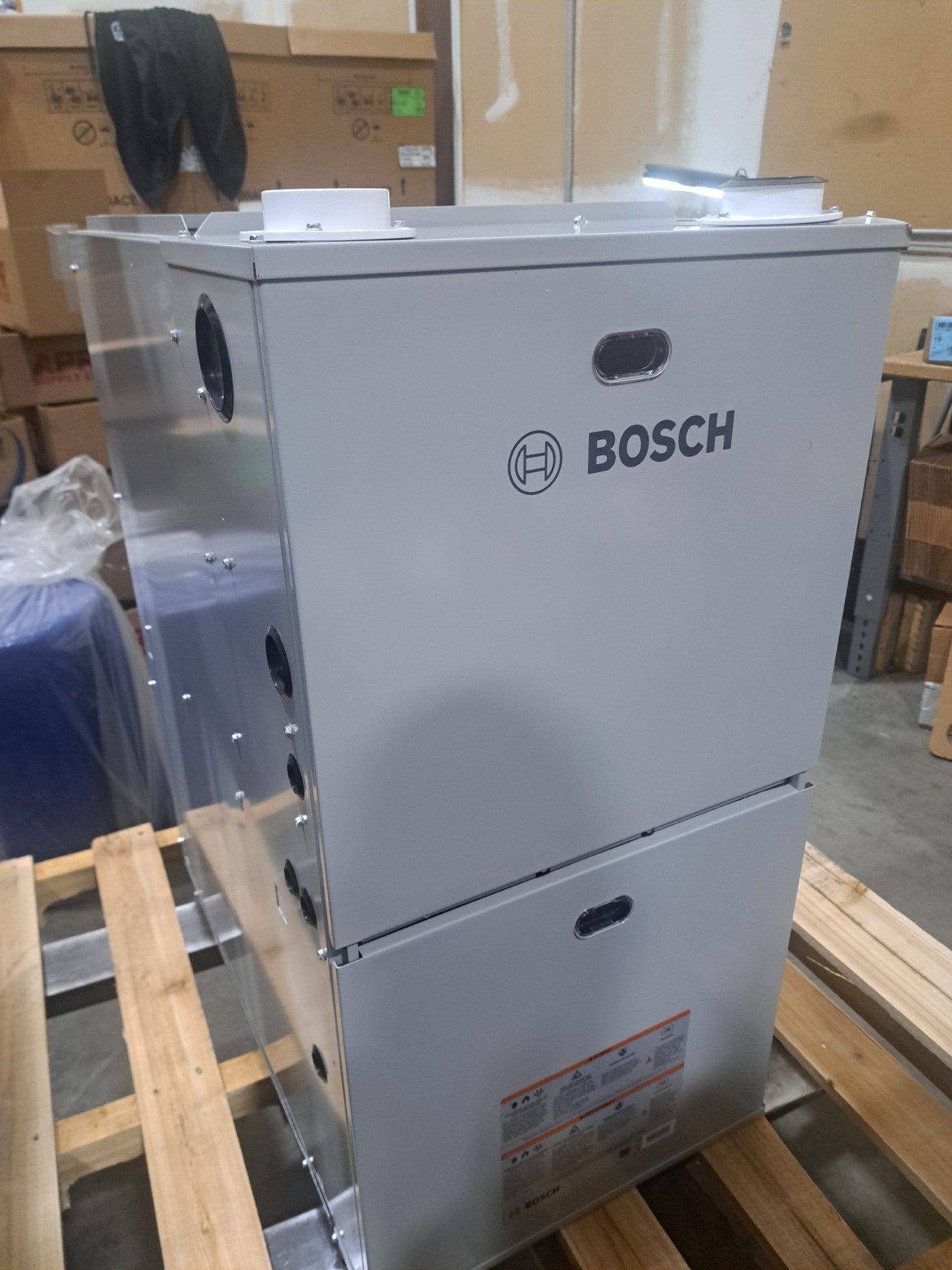 Bosch 60K BTU Natural Gas Furnace (BGH96M060B3C)