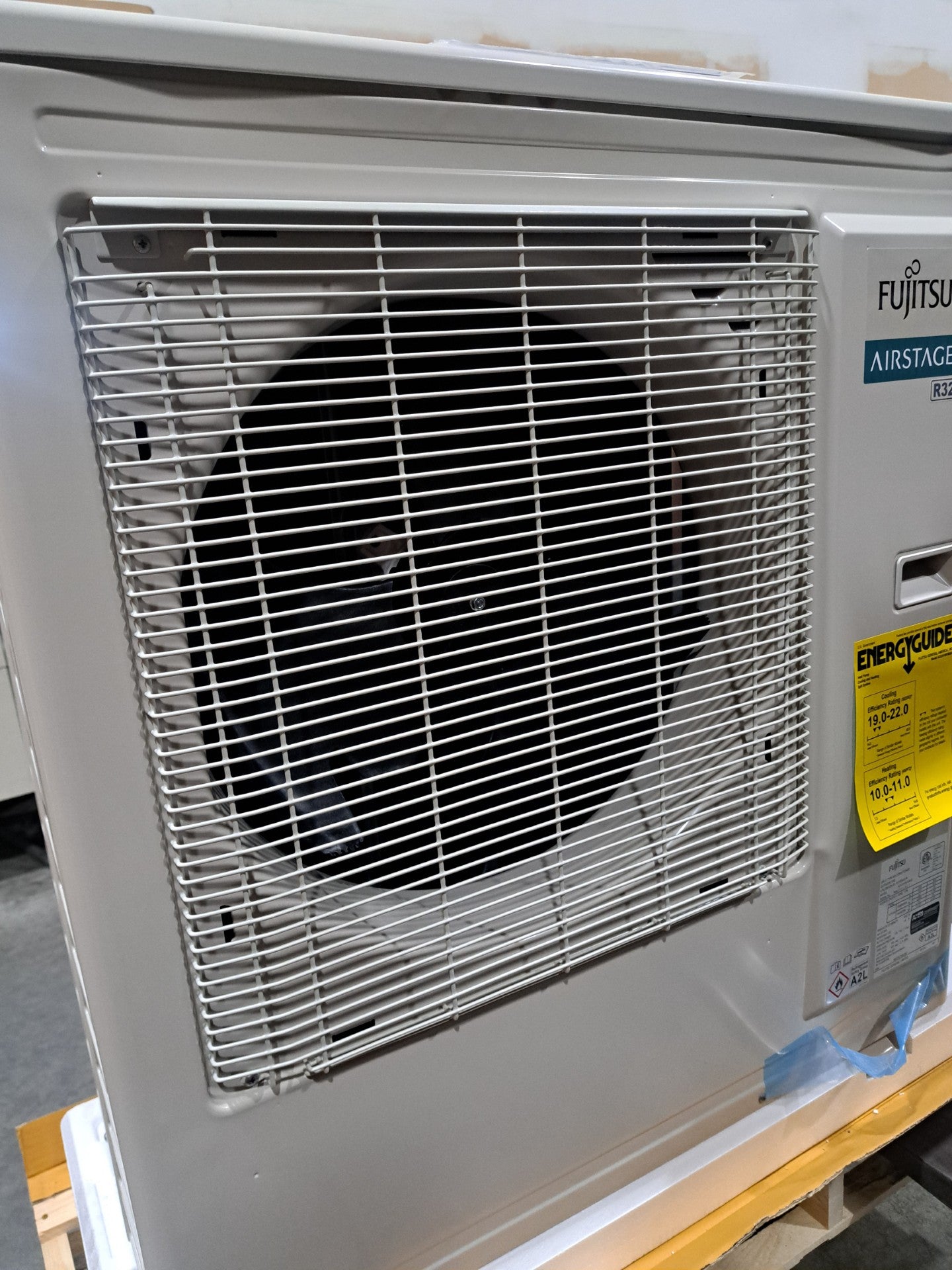 Fujitsu 18K BTU Multi Zone Heat Pump Outdoor Unit (AOUH18KWAH2)