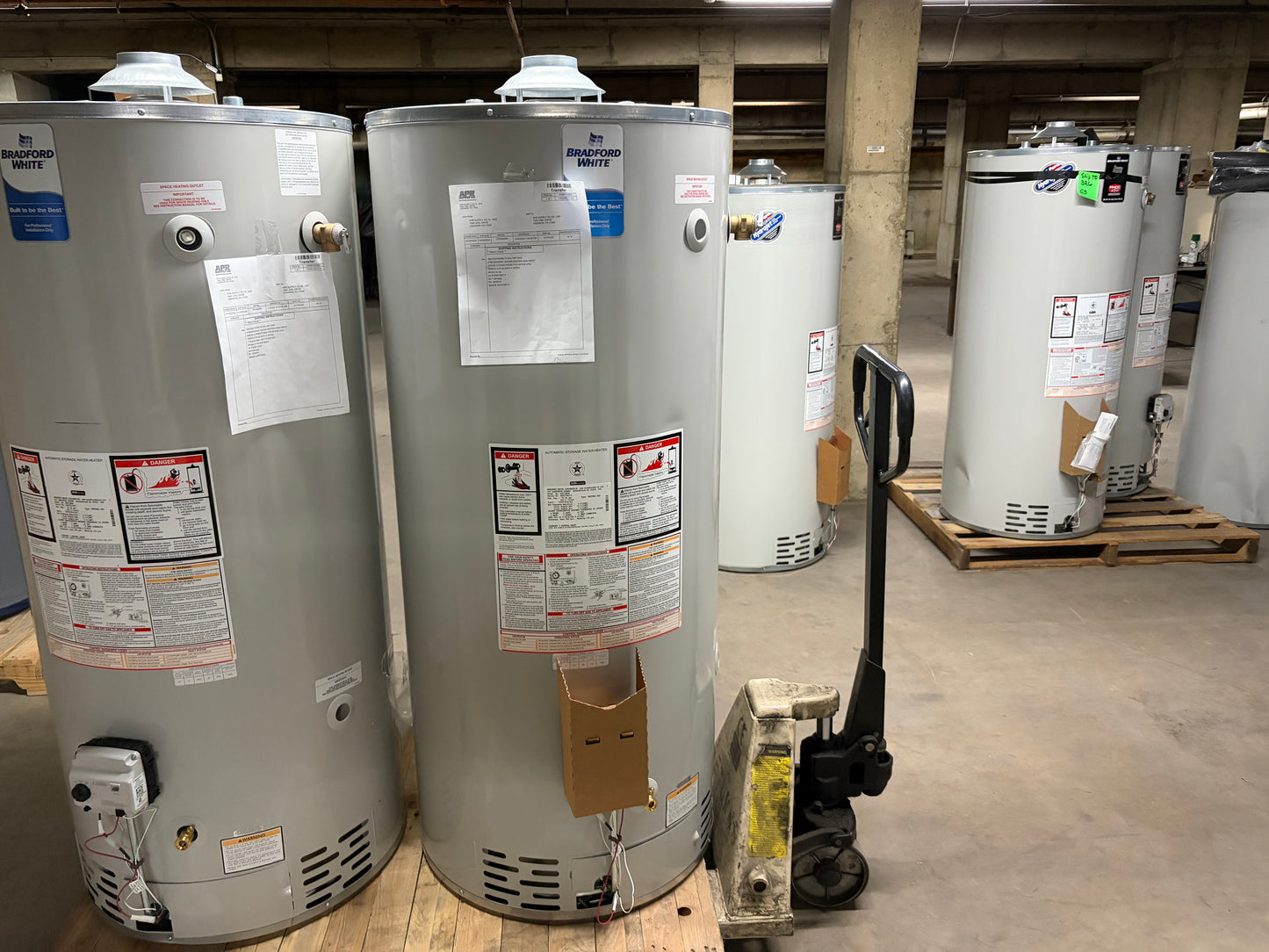 Bradford White 75 Gallon Natural Gas Atmospheric Water Heater (RG275H6N)