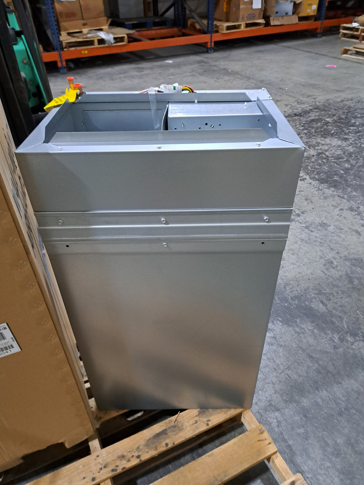 Heil 2 Ton Wall Hung Multi-Family Air Handler (FMA5X2400AL)
