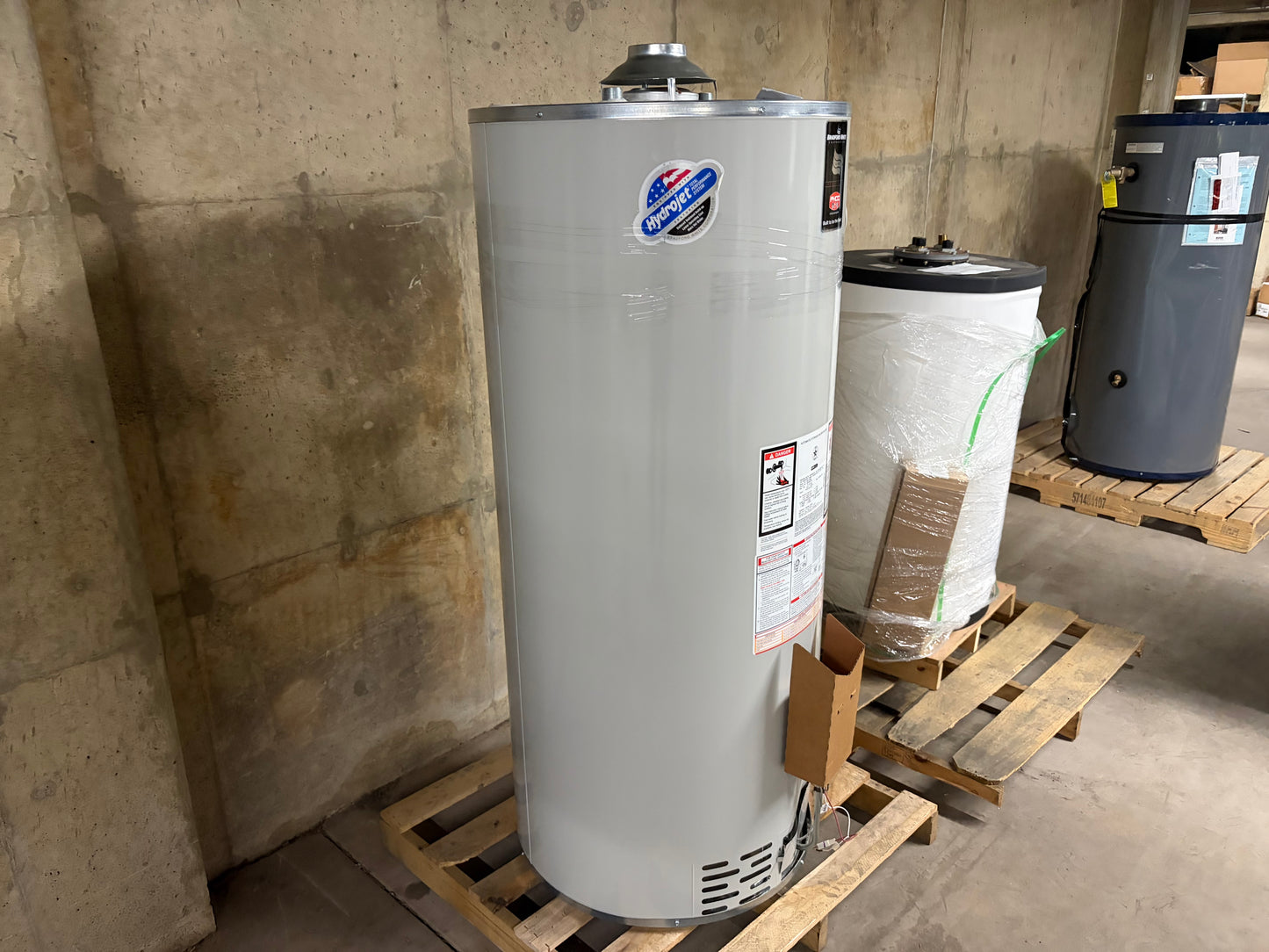 Bradford White 75 Gallon Natural Gas Atmospheric Water Heater (RG275H6N)