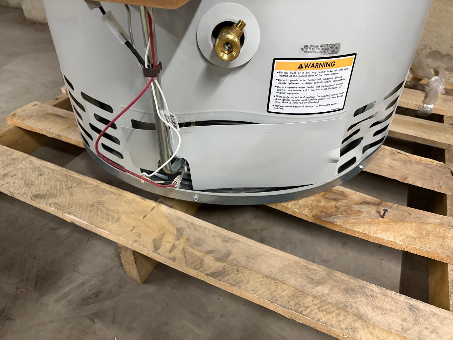 Bradford White 75 Gallon Natural Gas Atmospheric Water Heater (RG275H6N)