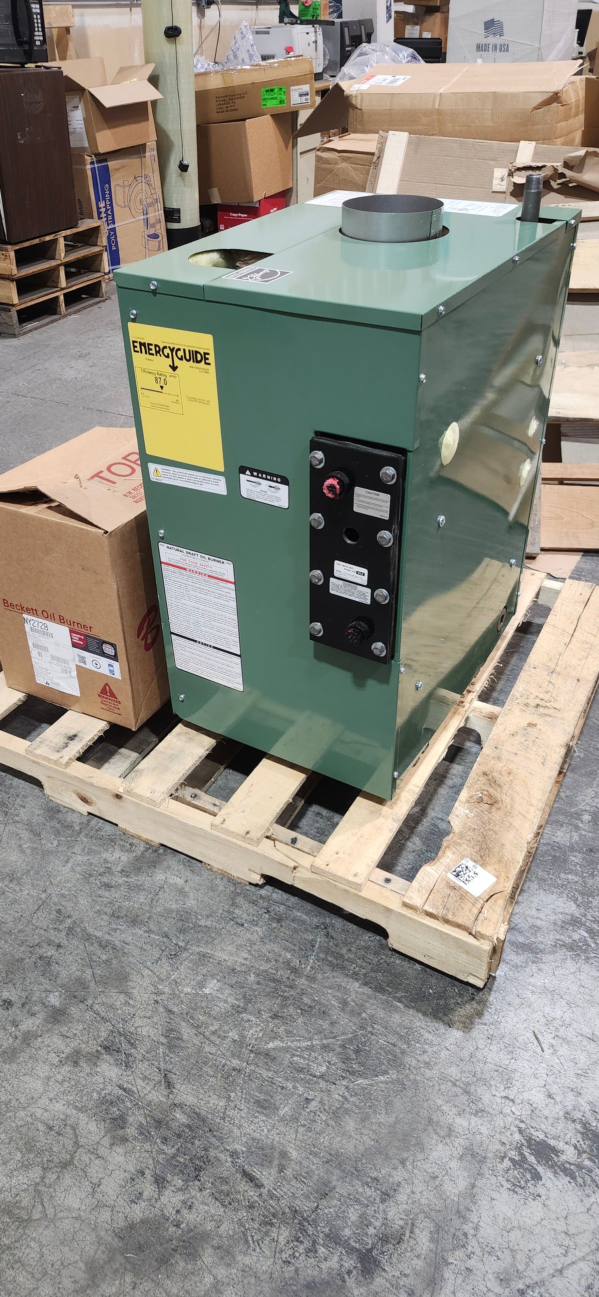 New Yorker 92K BTU 87% Oil Cast Iron Boiler w/ Coil (CL3-105-WET-TB)