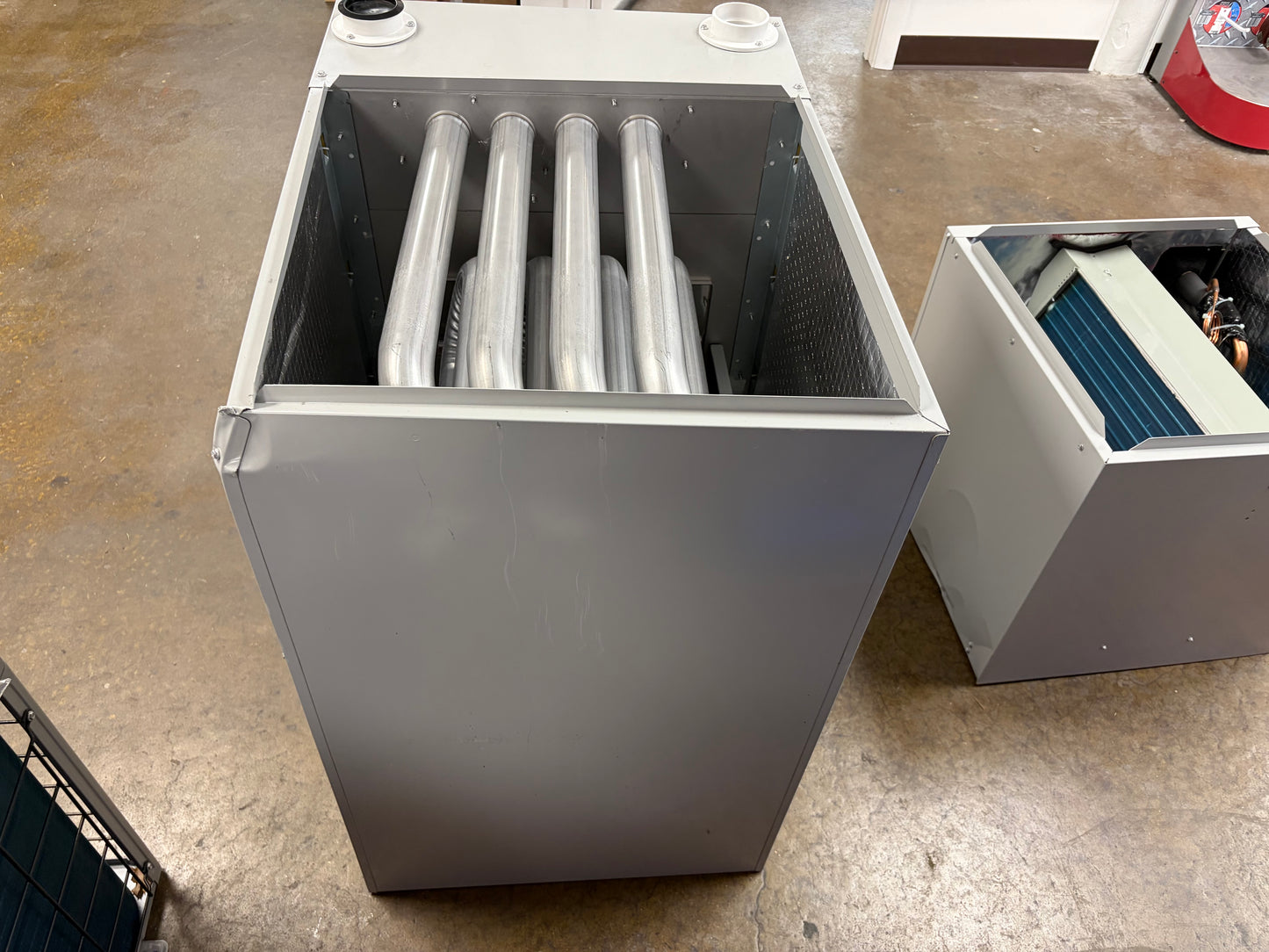 Bosch 80k BTU Gas Furnace (BGH96M080C4C)