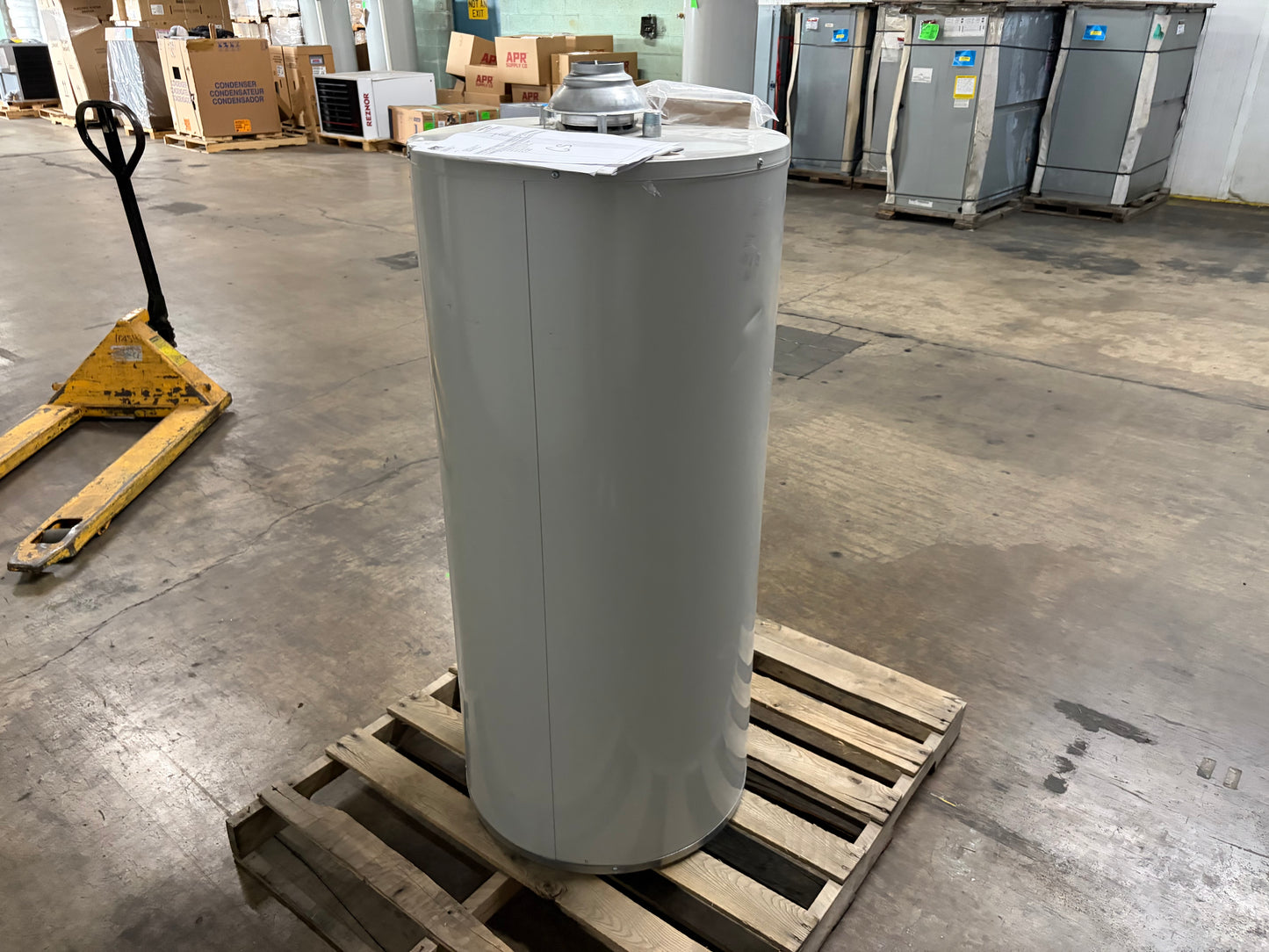 Bradford White 40 Gallon Propane Water Heater (RG240S6X)