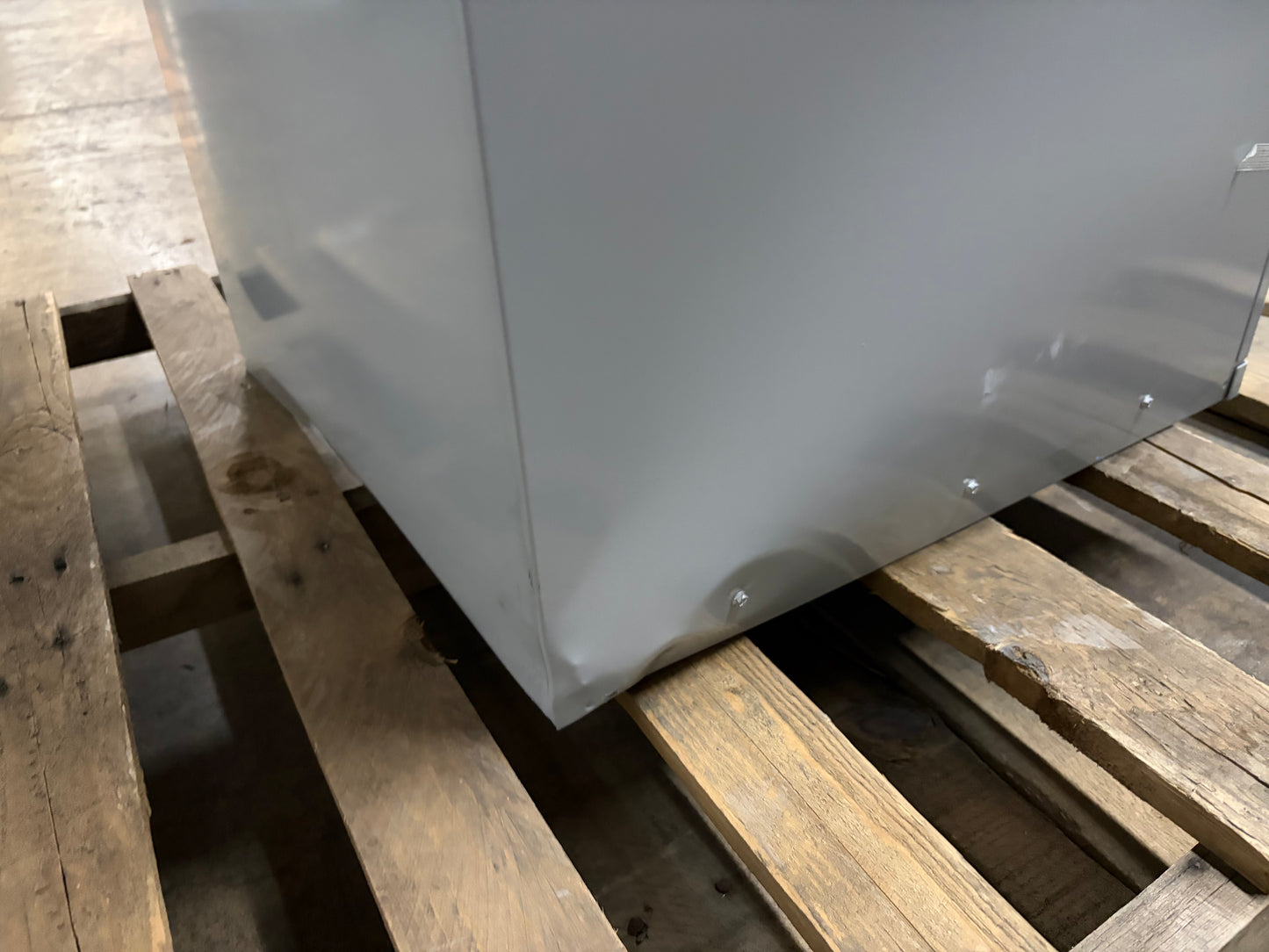 Bosch 2 Ton M20 Air Handler (BIVA-24RCB-M20X)
