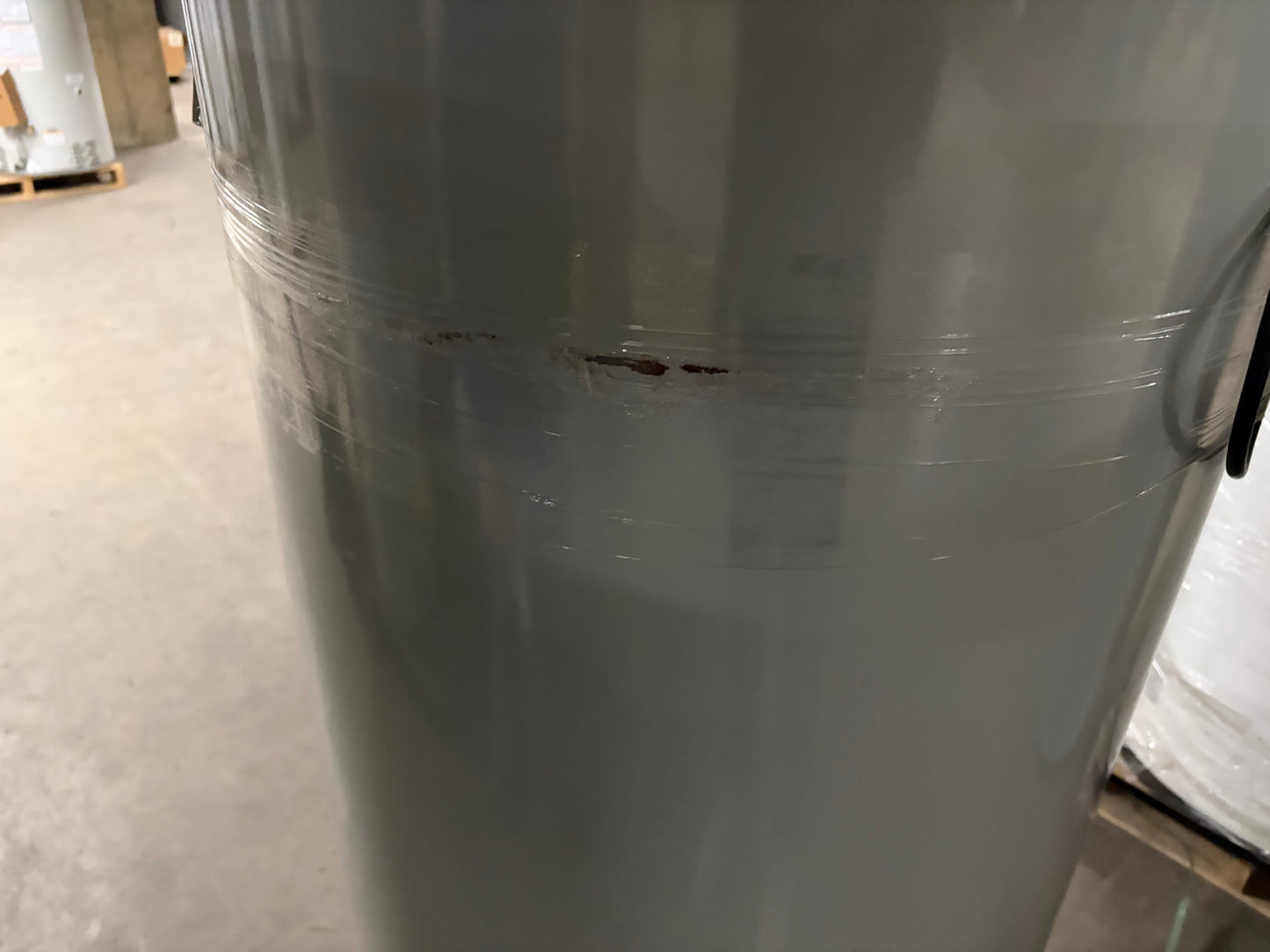 Bradford White 75 Gallon LP Power Vented Water Heater (RG2PV75H6X)