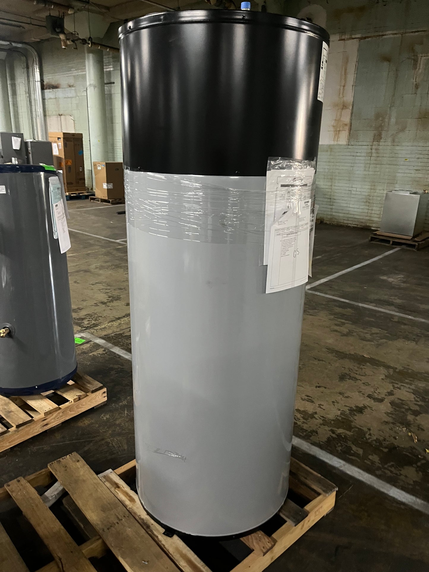 AO Smith 80 Gallon Electric Heat Pump Water Heater (HPTS-80)