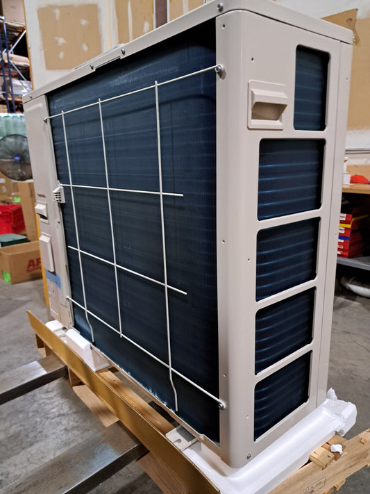 Fujitsu 18K BTU XLTH Single Zone Heat Pump (AOUH18KZAH1)