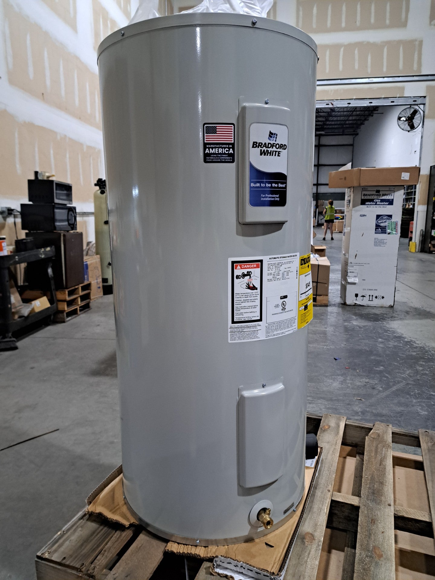 Bradford White 40 Gallon Electric Water Heater (RE340S6)