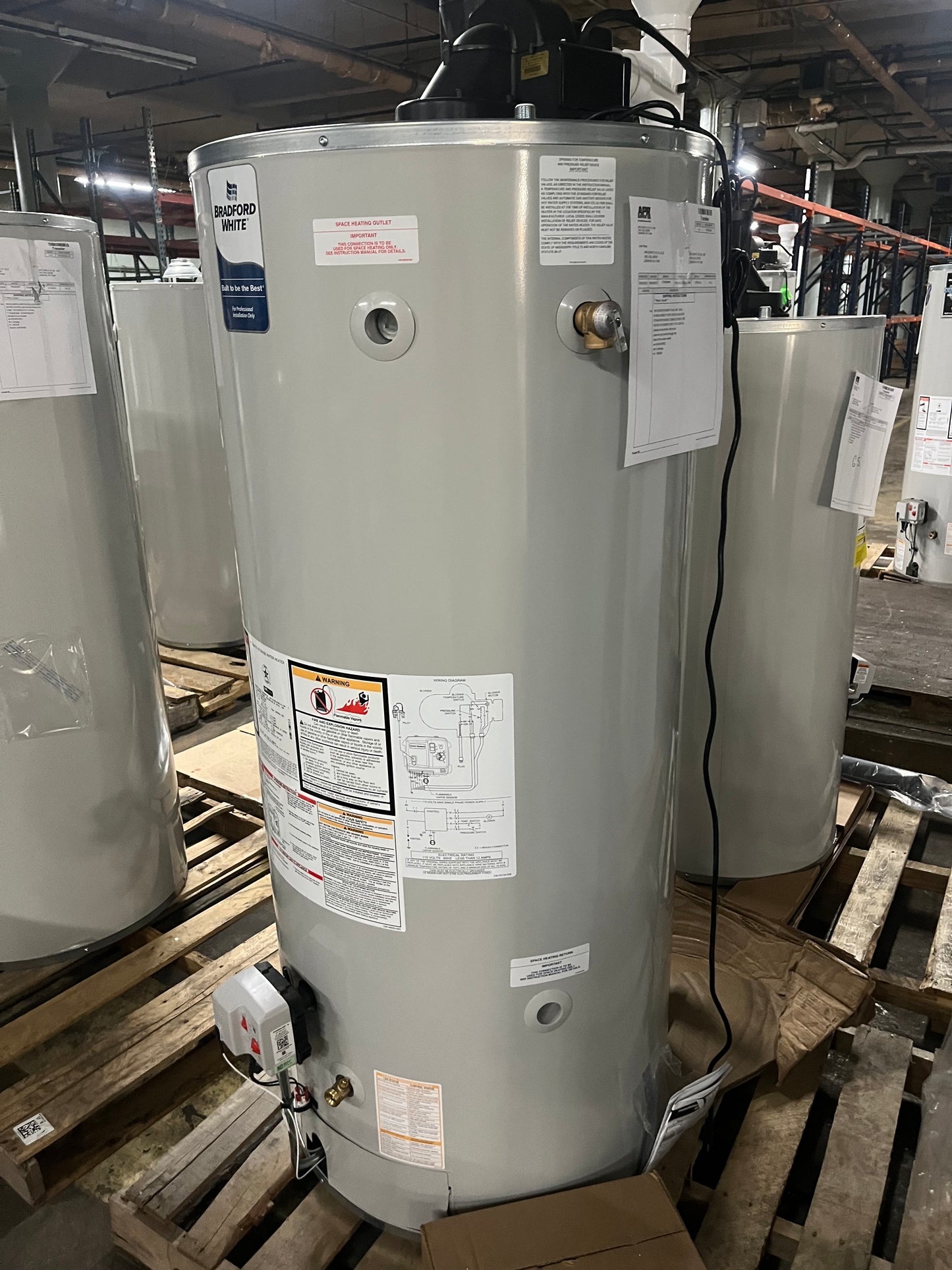 Bradford White 75 Gallon Power Direct Vent Water Heater (RG2PDV75H6N)
