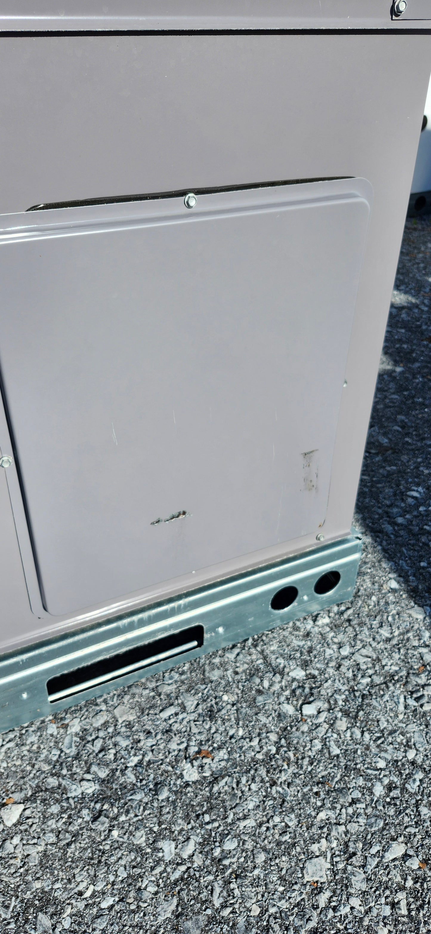 Heil 3 Ton Gas/Electric Packaged Unit 208/230/1PH (PGB436090K000B)