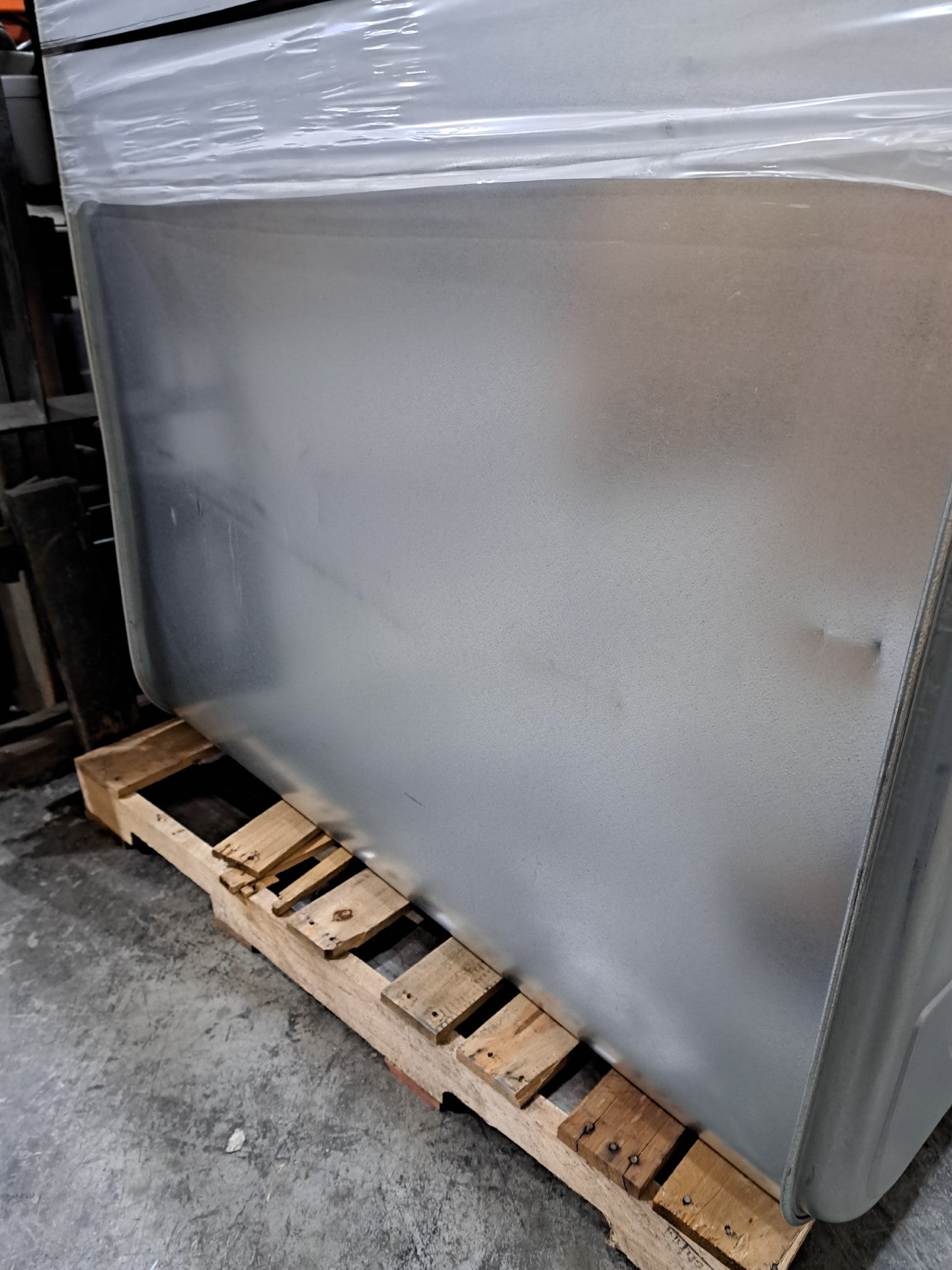 Roth 275 Gallon Horizontal Oil Tank (DWT-1000LH)