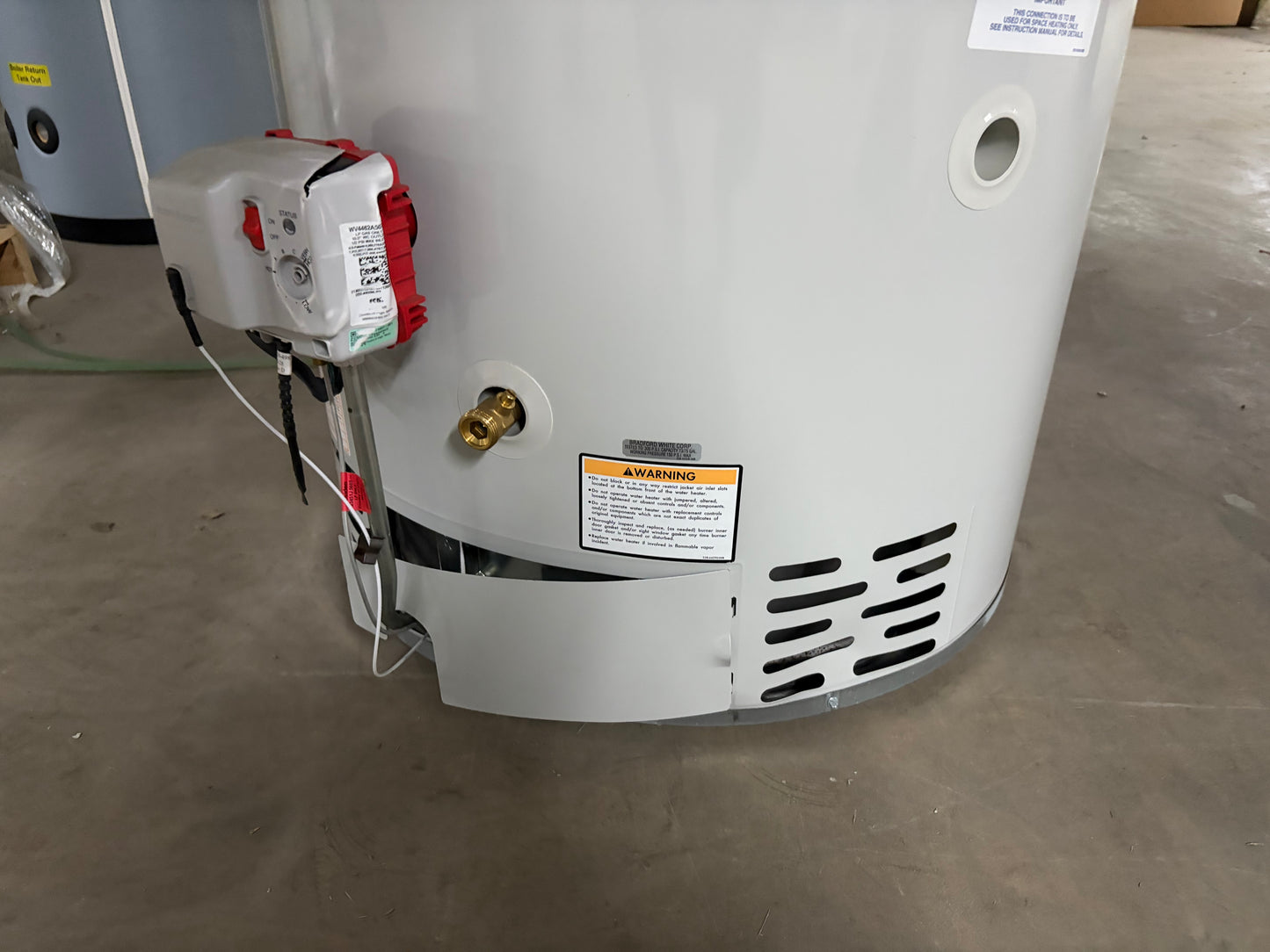 Bradford White 75 Gallon LP Power Vented Water Heater (RG2PV75H6X)