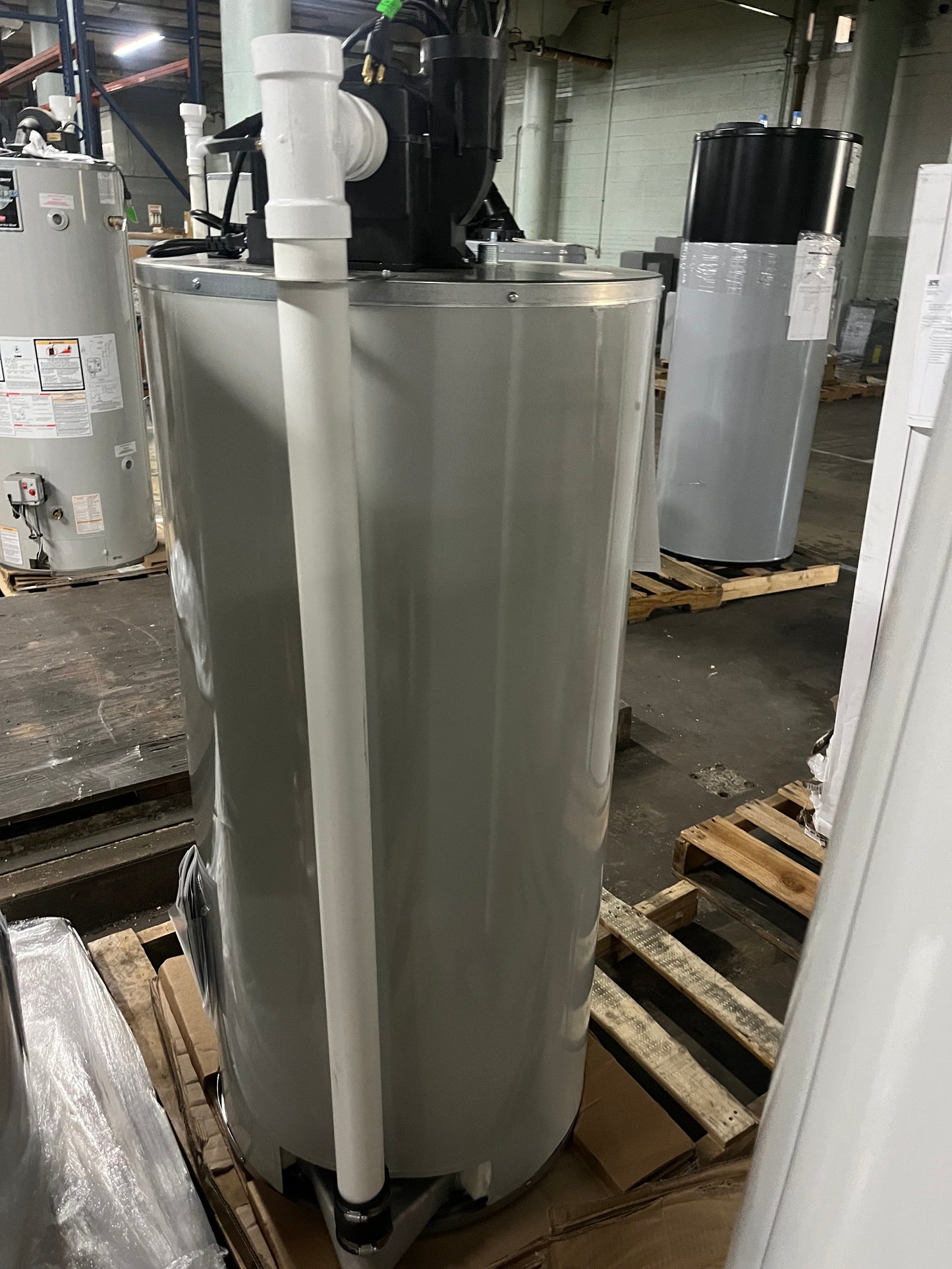 Bradford White 50 Gal Power Direct Vent Water Heater (RG2PDV50S6N)