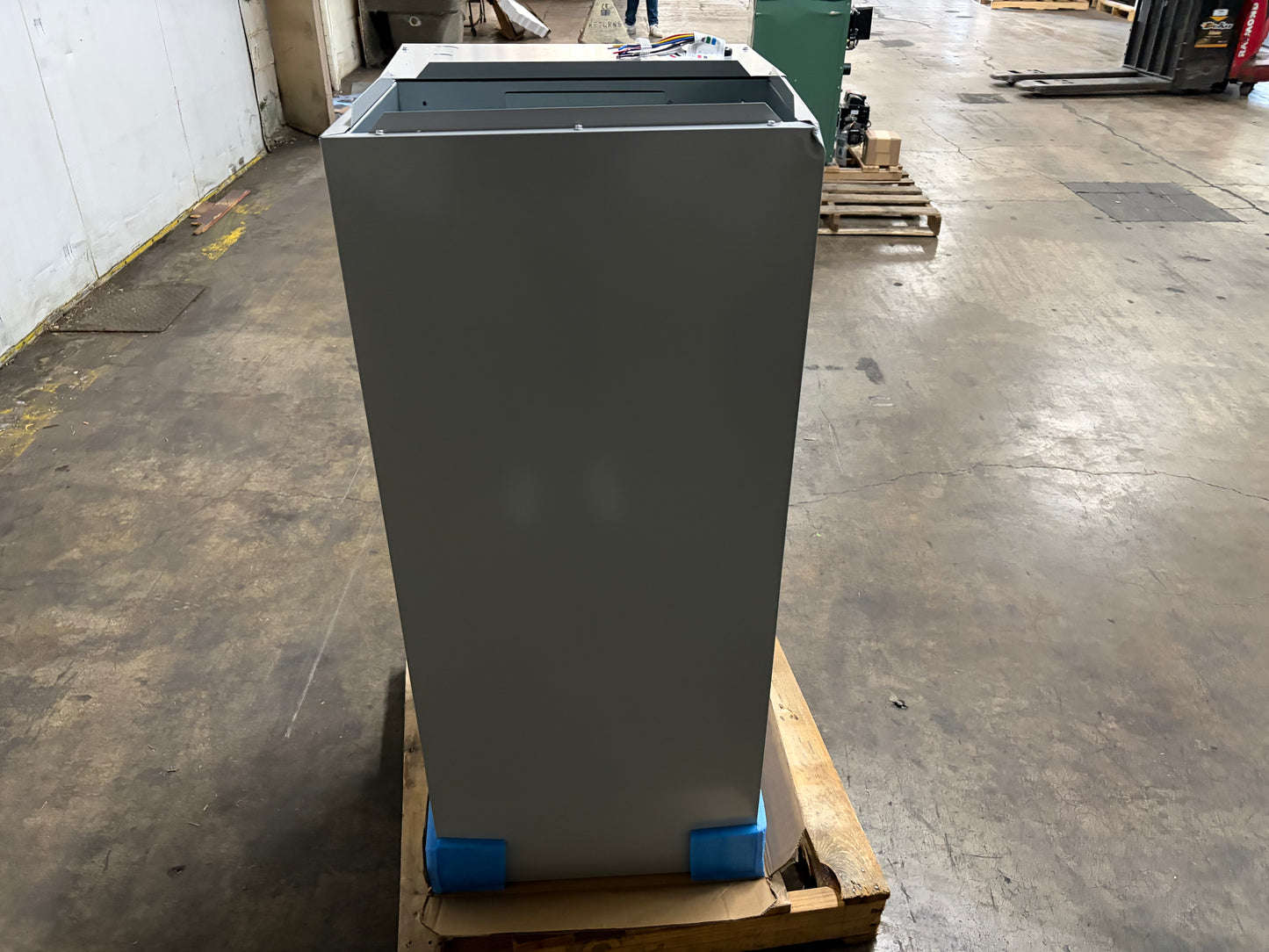 Bosch M15 2 Ton Multi Position Air Handler (BIVA-24RXB-M15X)