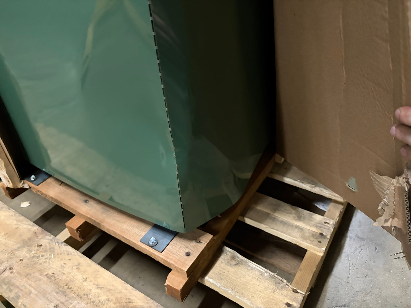 New Yorker 110K BTU Oil Boiler (AP-110U-T)