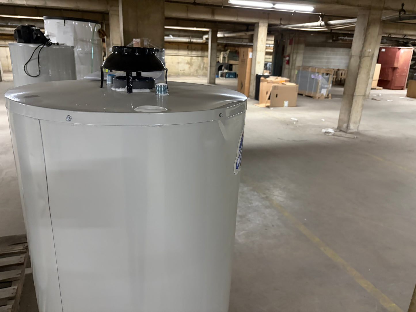 Bradford White 50 Gallon Natural Gas Water Heater (RG250S6N)