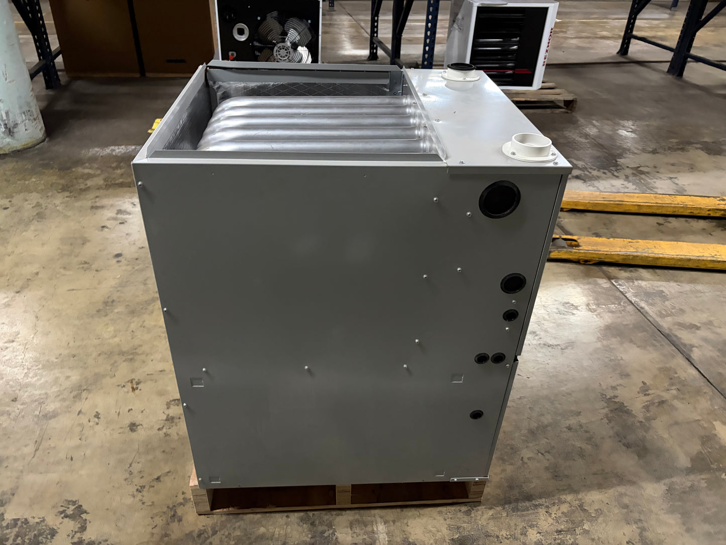 Bosch 120K BTU Two Stage 96% Furnace (BGH96M120D5B)