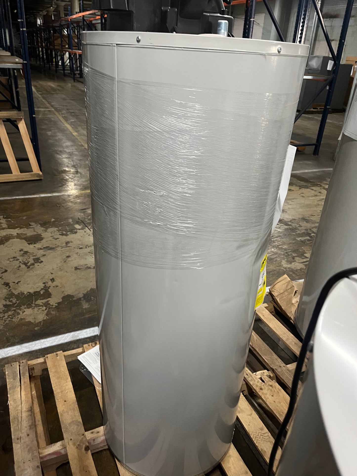 Bradford White 50 Gallon Natural Gas Power Vent Water Heater (Tall)(RG2PV50T6N)