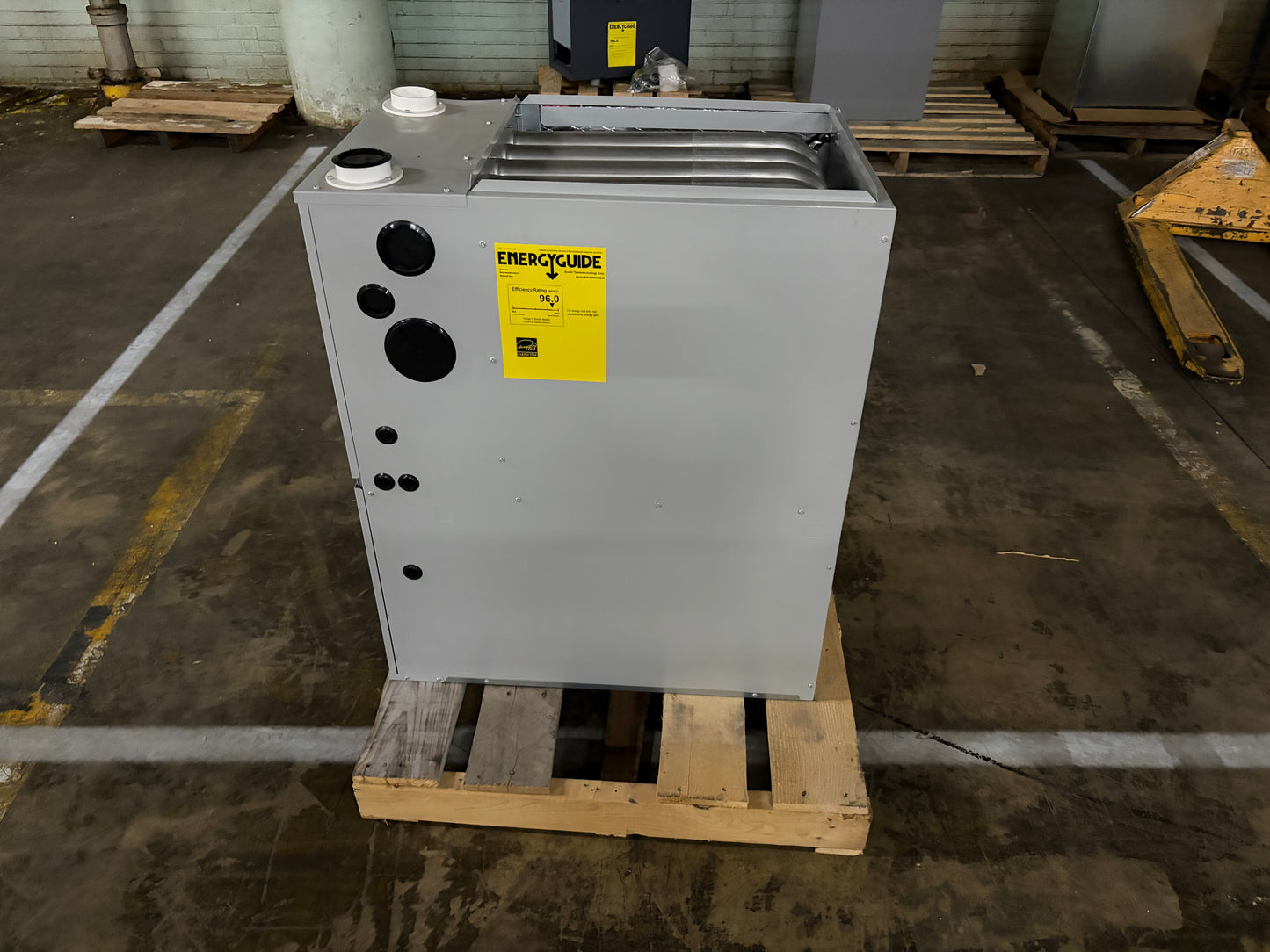 Bosch 80K BTU 96% 2 Stage Furnace (BGH96M080B3B)