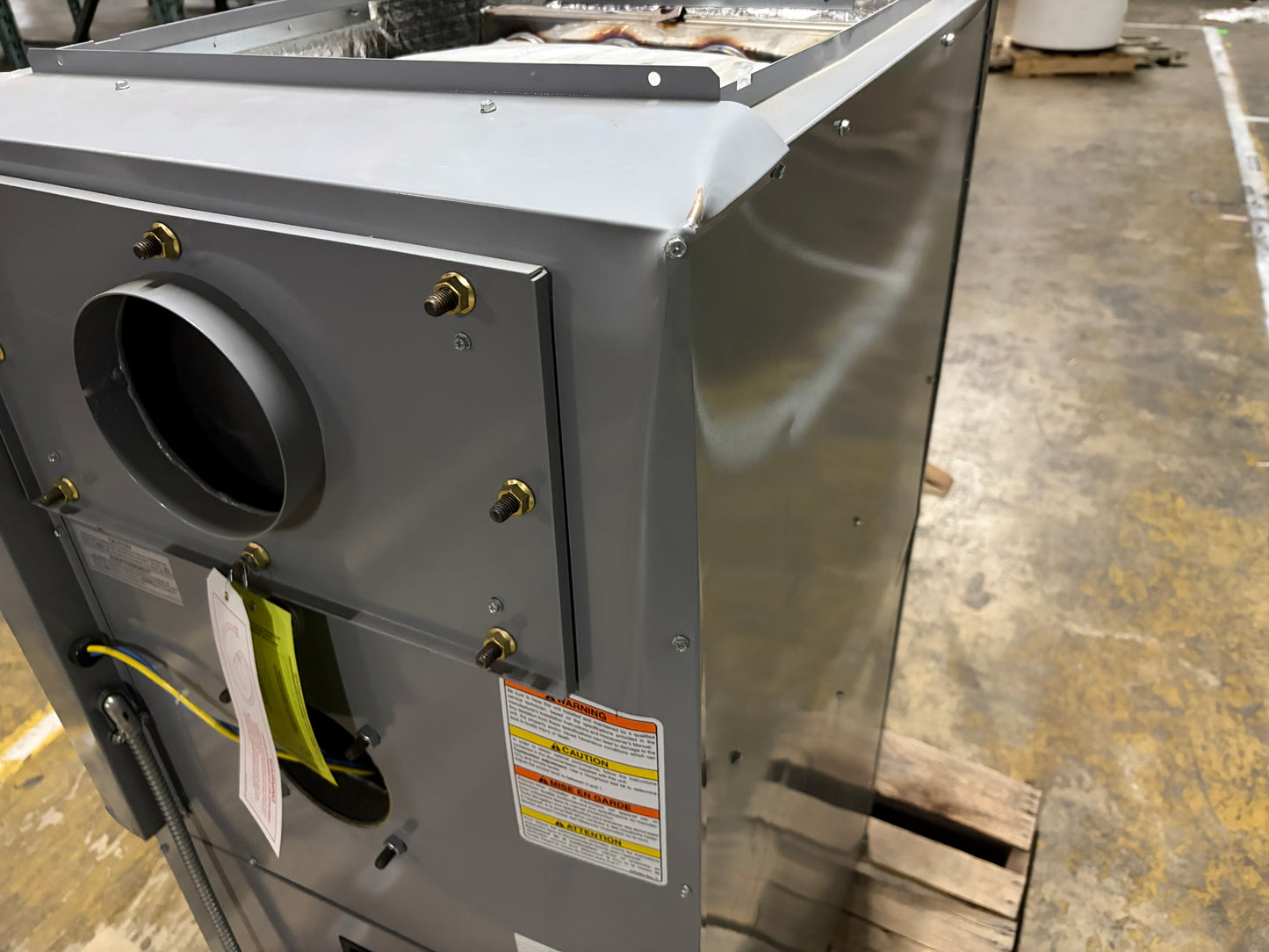 Heil 154K BTU Hi-Boy Multi Position Furnace (OMV154L20A)