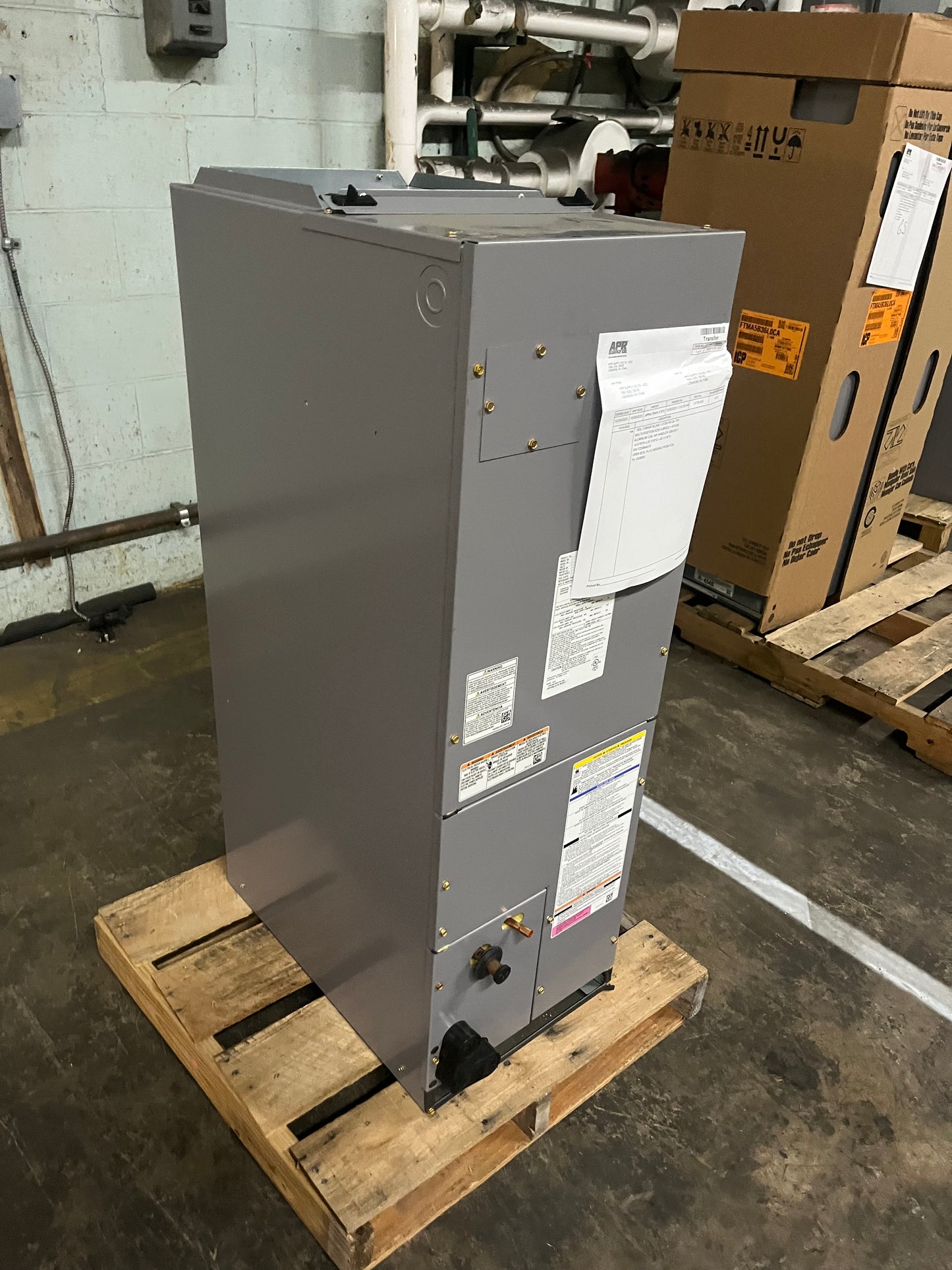 Heil 1.5 Ton Multi Position Single Stage Air Handler (FJMA4X18L0AB)