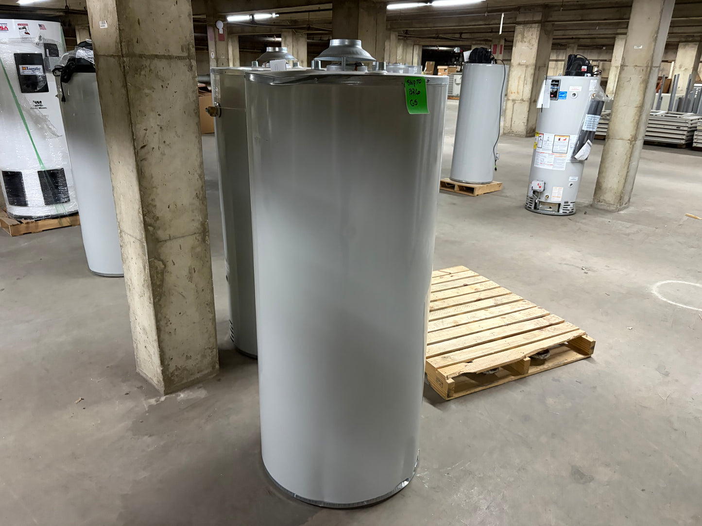 Bradford White 75 Gallon Natural Gas Atmospheric Water Heater (RG275H6N)