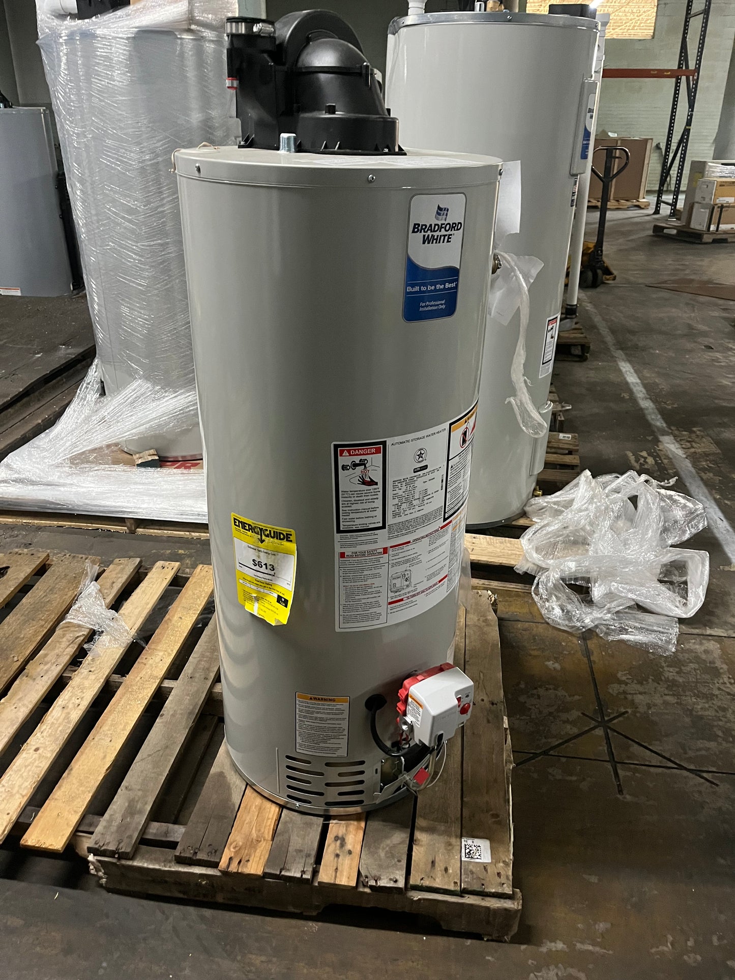 Bradford White 40 Gallon LP Power Vented Water Heater (RG1PV40S6X)