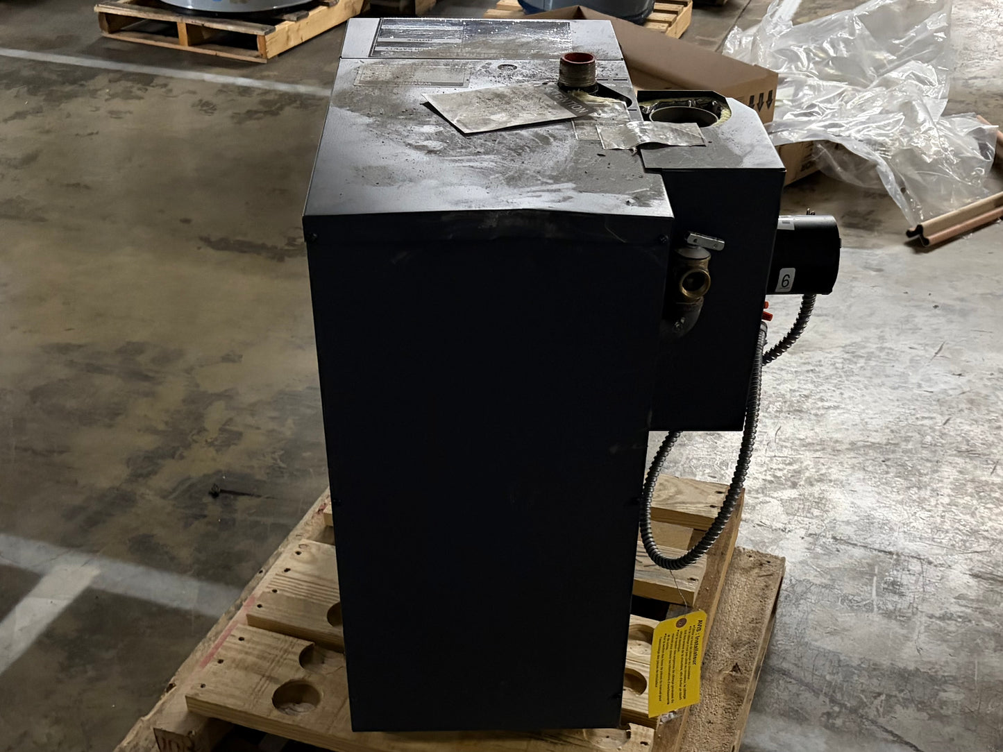 Weil Mclain 85% 90k BTU Natural Gas Boiler (CGI-4-PIN)