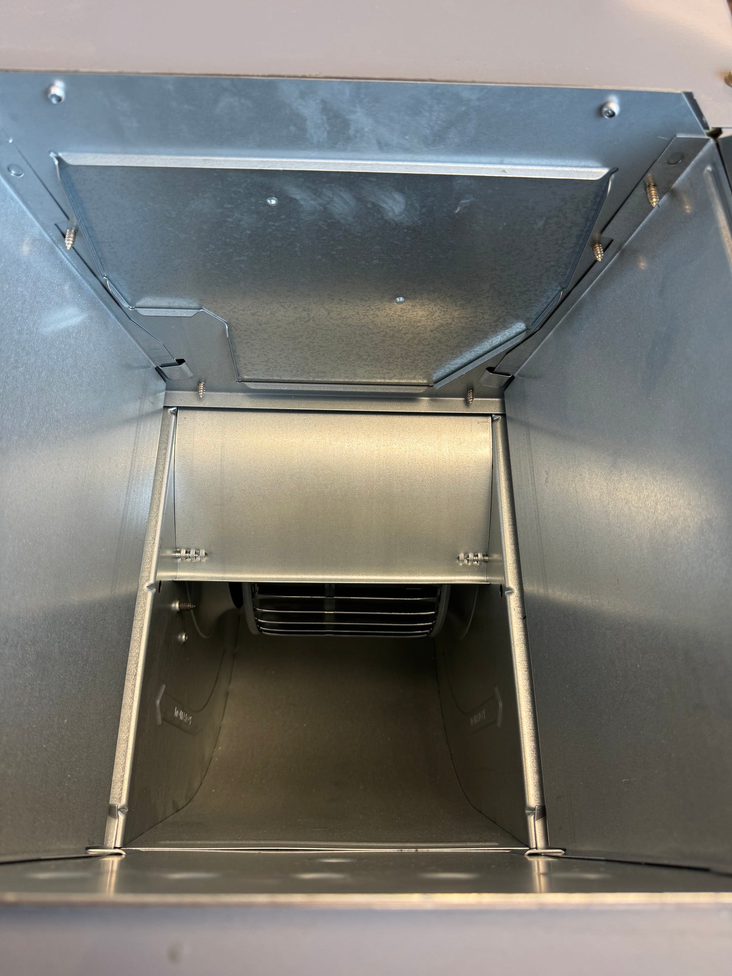 Heil 1.5 Ton Multi-Postion Single Stage Performance Series Air Handler (FHMA4X18L0AA)