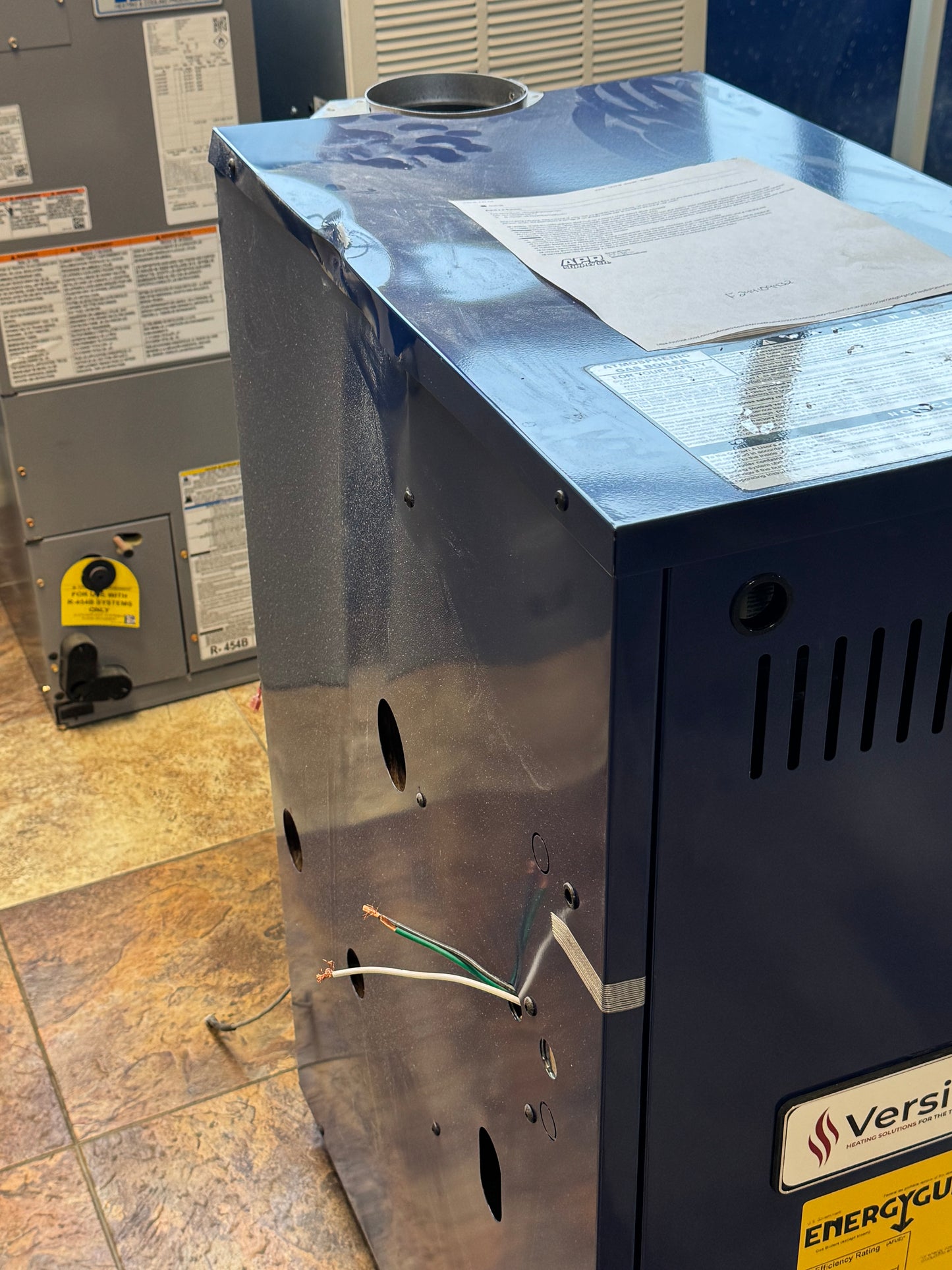 Versipro 105K BTU Natural Gas Boiler (VPG40N-TH)